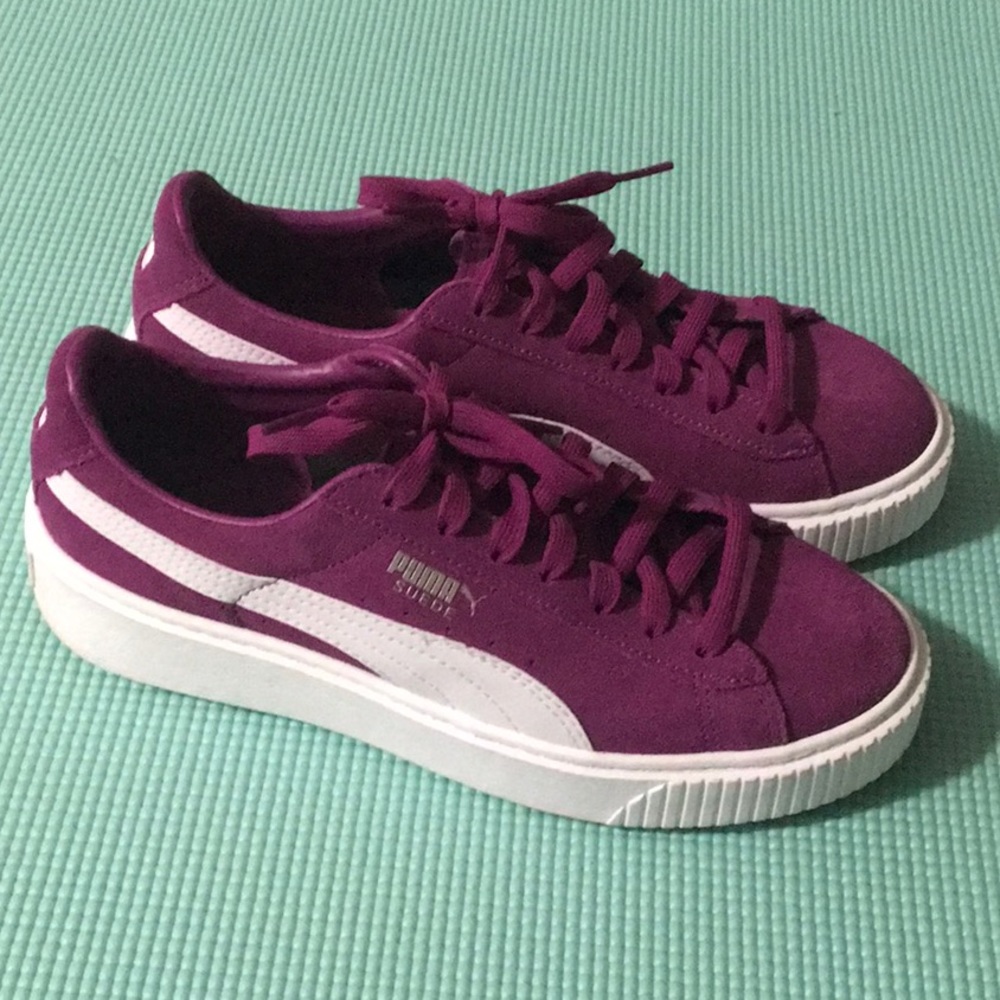 Suede Puma Hollyhocks